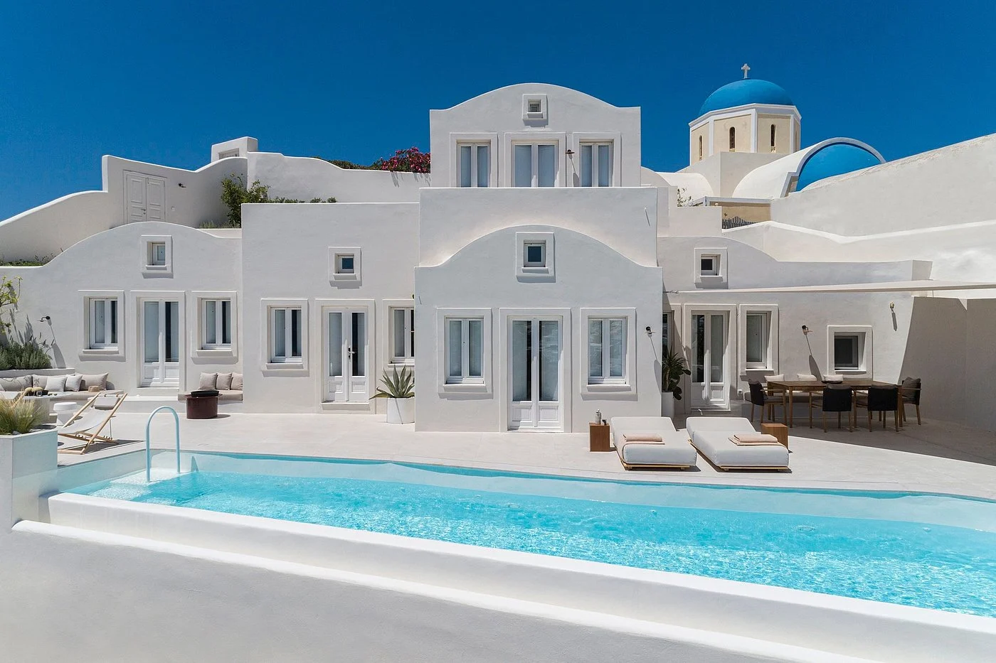 22.1 Canaves Oia Suites