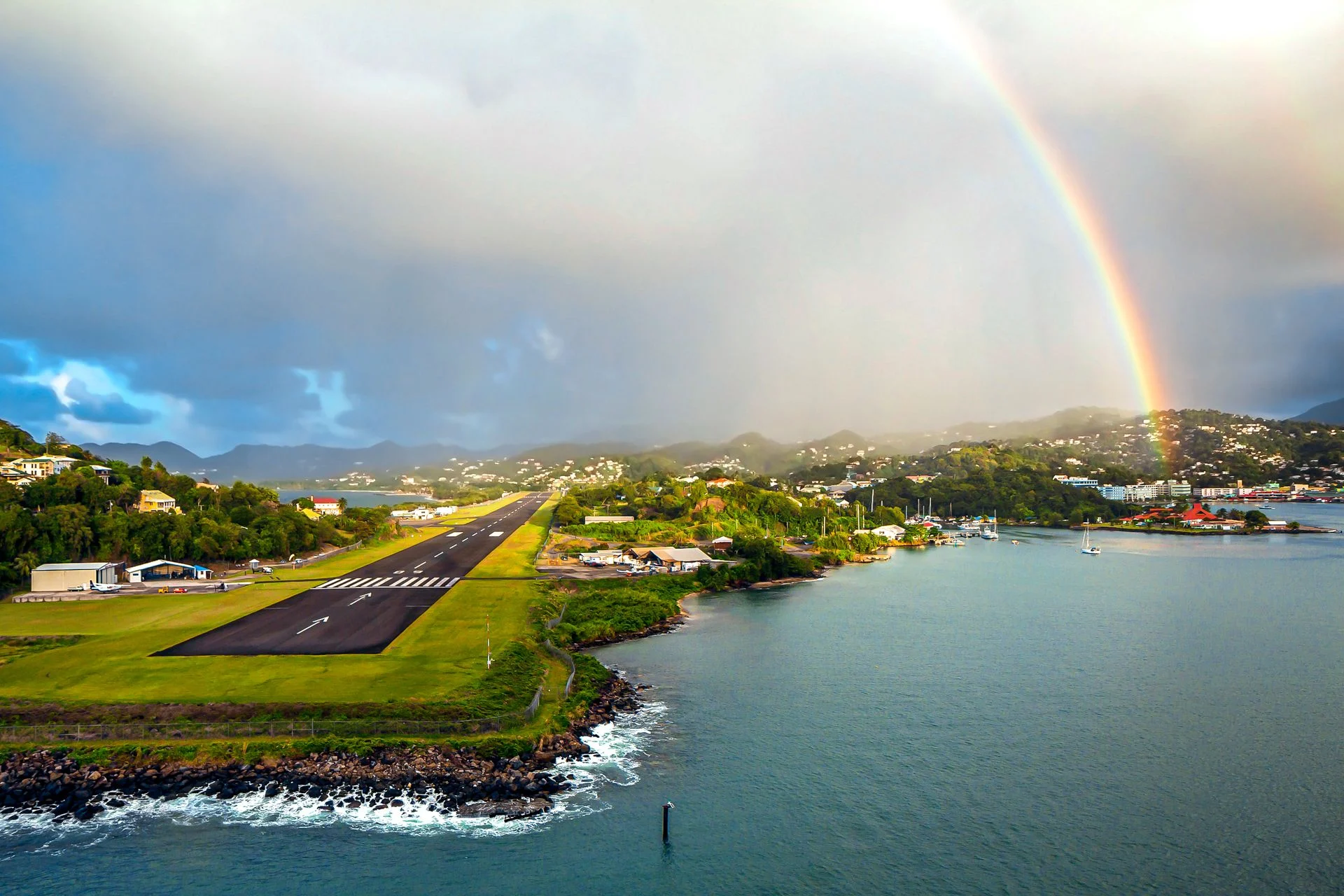 George-FL-Charles-Airport-Saint-Lucia