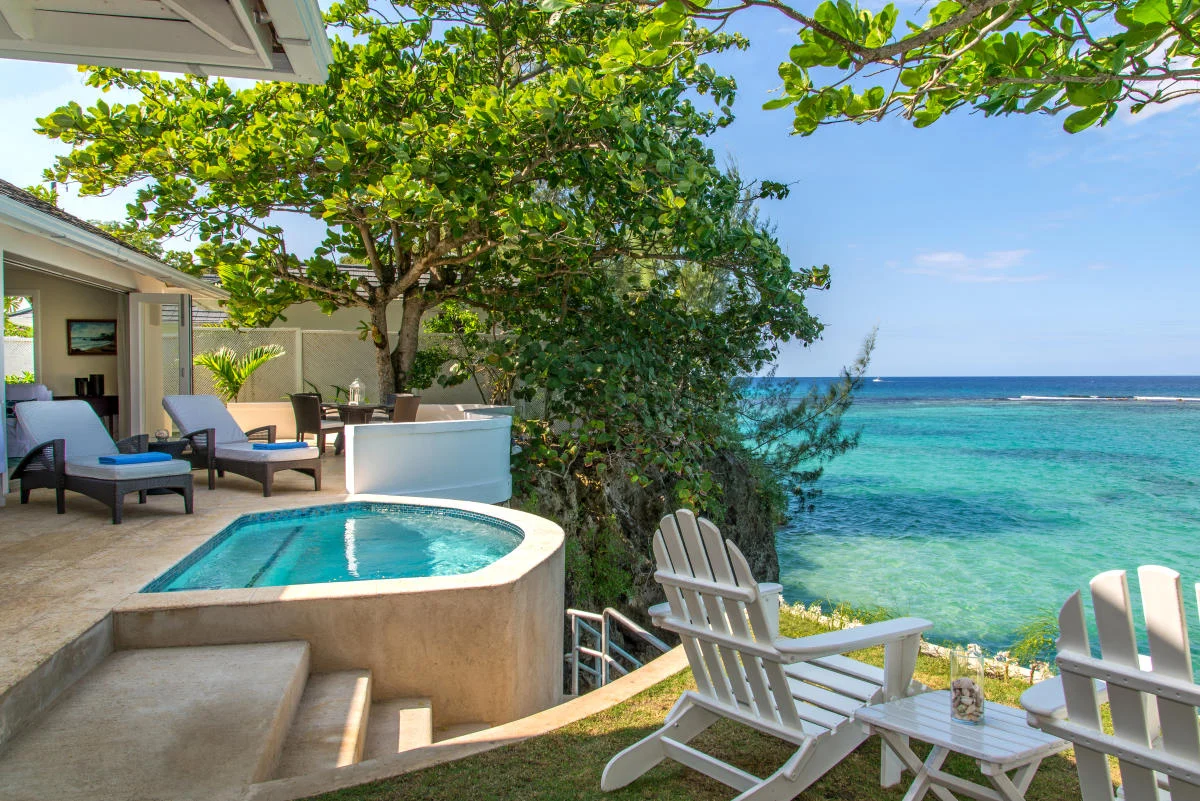 Jamaica-Inn-Cottage-6-NL16-09_2BA908EA-EC77-09B1-1103812F2858E47D-2ba904a4d19d123_2ba90c38-bad3-ed16-33cc91ae1b05d053