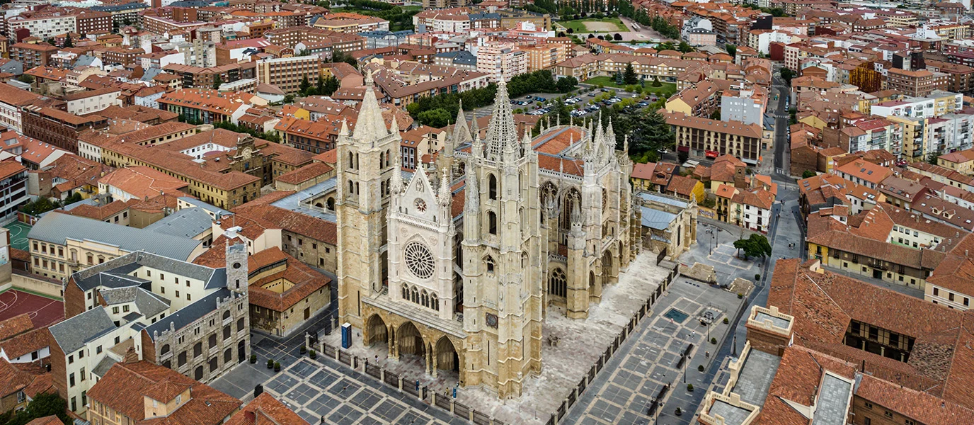 León