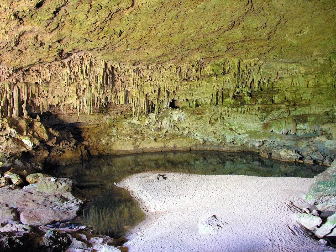 Rio Frio Cave